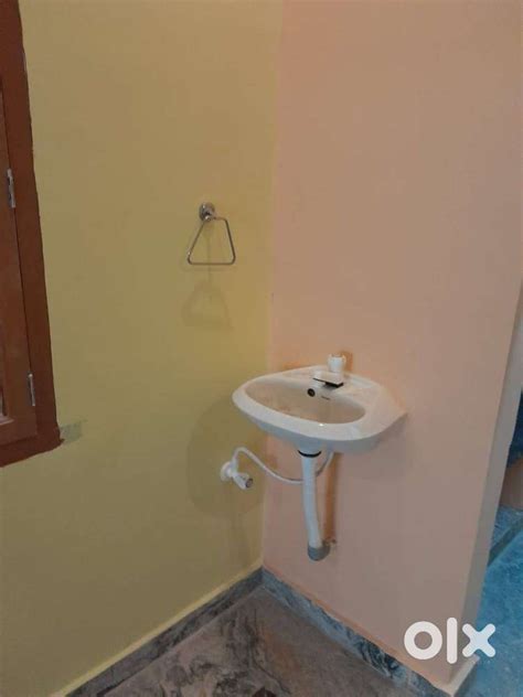 2bhk 1bath rent tolet accommodation SV autonagar tirupati - For Rent ...