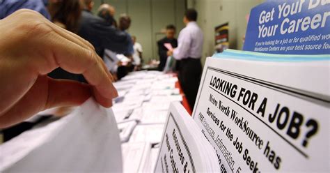 New Jersey's unemployment rate falls slightly amid job gains | FOX 29 ...