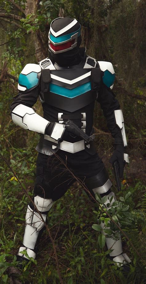 Peacemaker Vigilante Costume Set - Etsy | Super hero outfits, Superhero ...