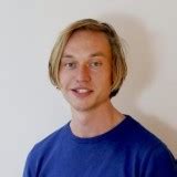 ZzzQuil vs NyQuil: What Are The 2 Main Differences? - Sleep Investor