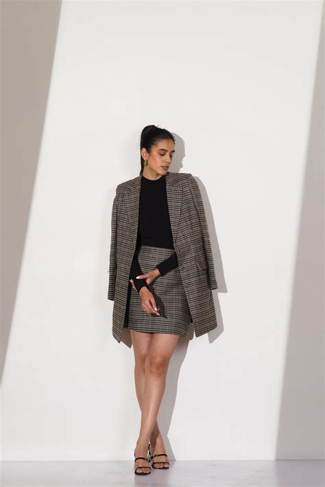 CONTEMPORARY TWEED BLAZER SET – MYCLO