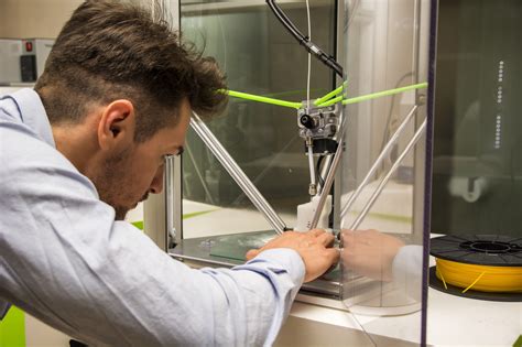 Injection Molding Technology 的图像结果