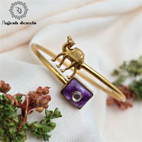 Glorified Camel Kundan Hand Kada – Rajesh Jewels