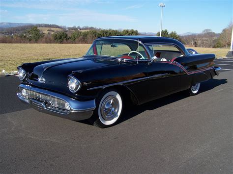 1957 Oldsmobile Super 88 | GAA Classic Cars