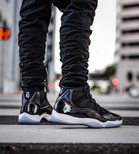 Jordan 11 space jam outfit online