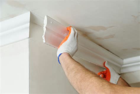 Cost to Install Crown Molding - Contractor's Guide [2024]