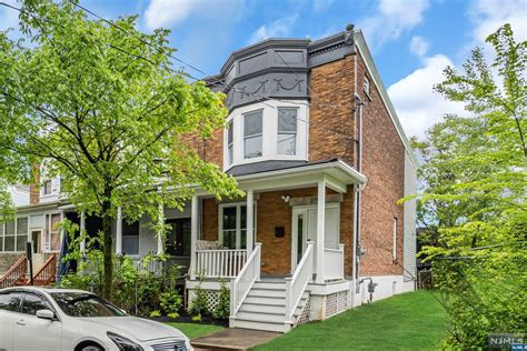 MLS Number 24015322 - 3 bed,1 bath, Residential Property for $348,900 ...