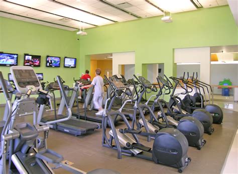 KELLY RECREATION CENTER - Straughn Trout Architects