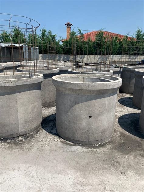 Tubina Betoni Fier - Materiale & Inerte Ndertimi Fier / Pllaka Trotuari