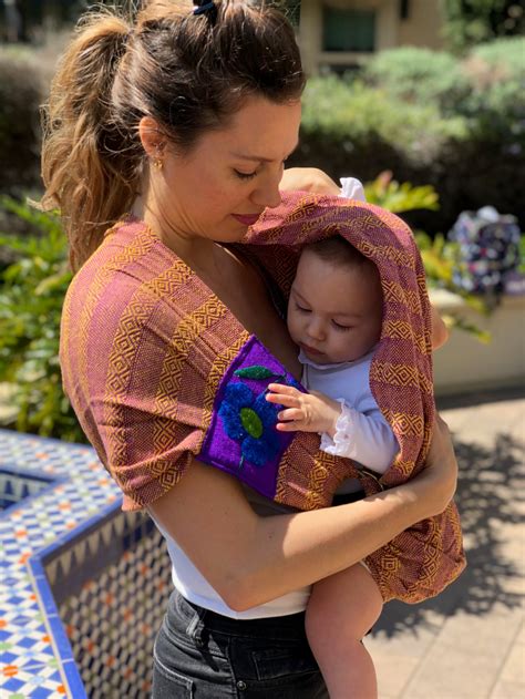 Why a Rebozo Makes the Perfect Baby Carrier: A Comprehensive Guide ...