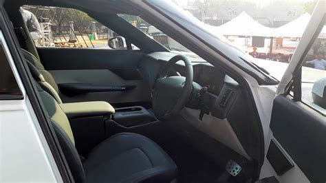 Pravaig Defy ने लॉन्च की इलेक्ट्रिक SUV, 500km की देती है रेंज ...