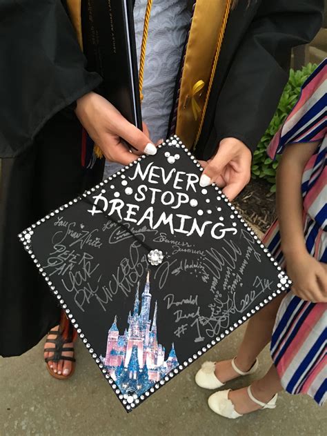 Disney graduation cap – Artofit