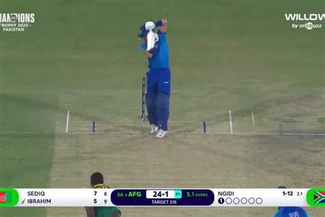 Ibrahim Zadran stands tall & pushes past cover point | Cricbuzz.com