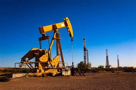 Rig count holds steady in Permian, Texas