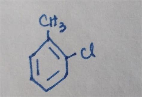 write the iupac and common names - Brainly.in