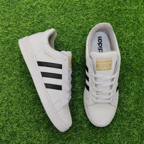 Superstar White