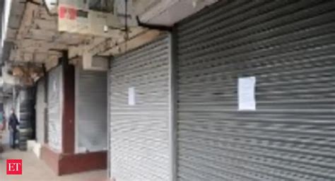GST protests: Kolkata traders down shutters - The Economic Times Video ...