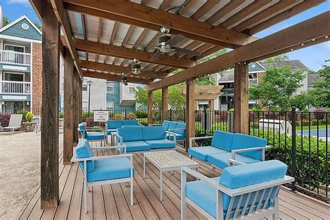 Park 2300 - Charlotte, NC 28212 | ApartmentGuide.com