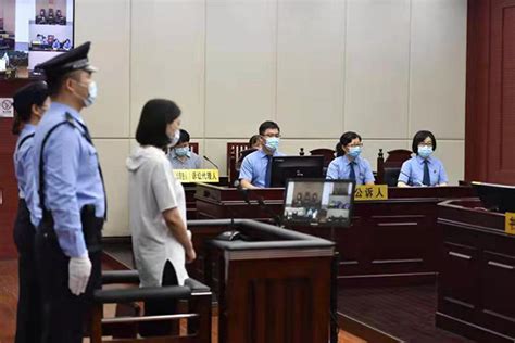 劳荣枝案二审开庭引关注 劳荣枝身负7人命逃亡20年案件最新进展-新闻频道-和讯网