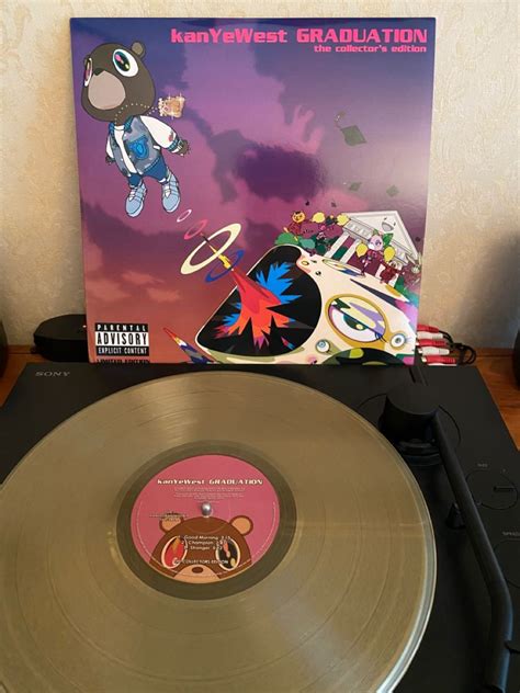 Graduation Album 的图像结果