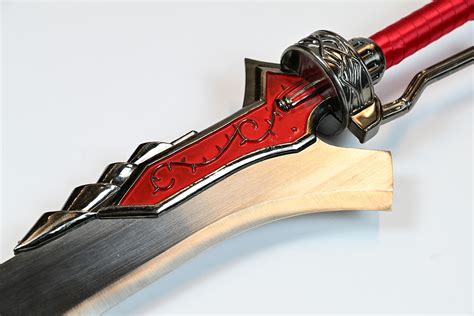 Nero Red Queen Sword - Devil May Cry 4 - +queespadas