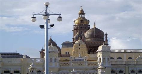 Tipu Sultan’s Palace Bangalore Offers A Glimpse Into History