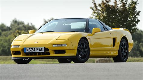 How The Acura NSX Went From A V10 To A Hybrid V6 - Deptam.com