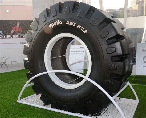 Apollo Tyres launches India’s largest loader tyre | Autocar Professional