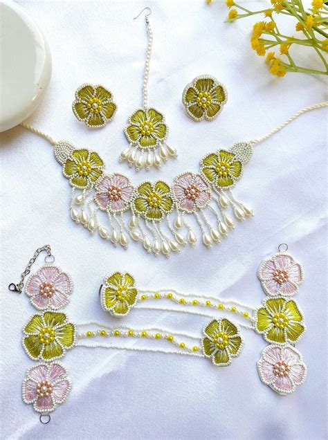 Handmade Haldi Mehndi Jewelry Set for Women | Bridal Necklace Set