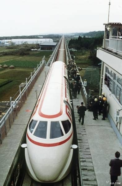リニアモーターカー3両連結の有人浮上走行に成功（宮…：リニア新幹線 写真特集：時事ドットコム