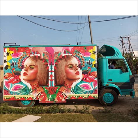 Mobile Cosmetic Truck Manufacturer,Supplier and Exporter from India