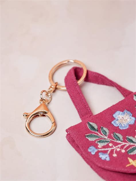 Buy Botanica Airpod Case Storage Keychain Online | Wishing Chair