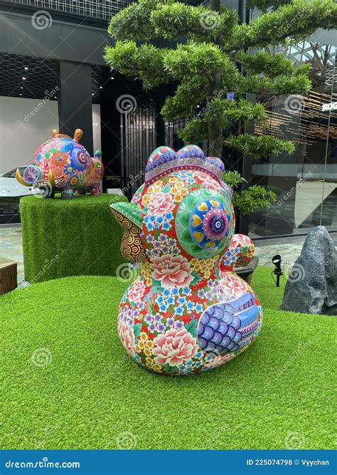 China Zhuhai Hengqin Chimelong Ocean Kingdom Searays Stingray Aquarium ...