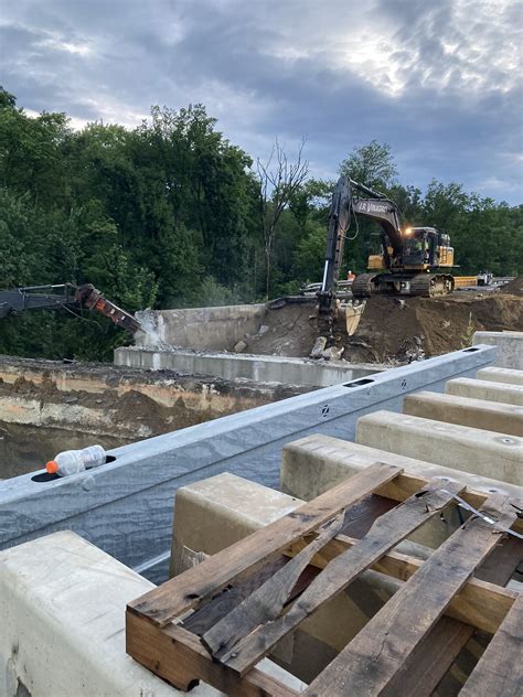 Photo of the Day: Demolition on the Mass Pike - Framingham Source