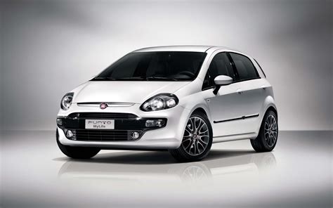 New 2012 Fiat Punto Evo My Life Photos and details | CAR
