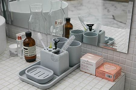 洗浴用品产品包装设计|平面|包装|木沁品牌设计_原创作品-站酷ZCOOL
