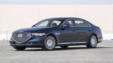 2020 Genesis G90 Pros and Cons Review: Filling in the Gaps