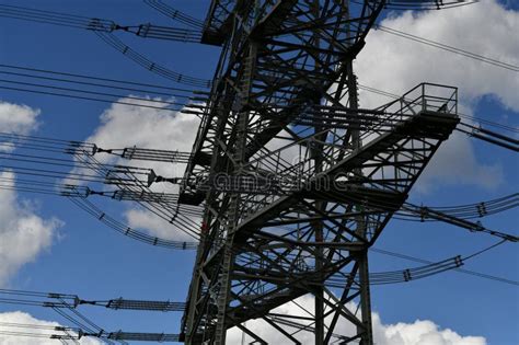 Electricity Power Lines 的图像结果