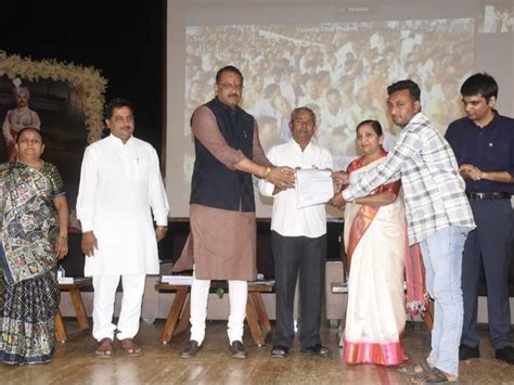 Rs. 26 crore deposited in the accounts of 1.05 lakh farmers of ...