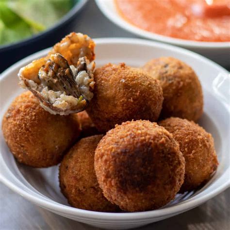 Italian Rice Balls (Arancini) - Cooking Gorgeous