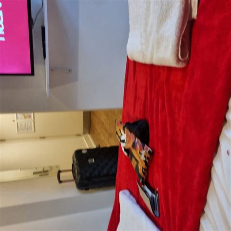 THE WHITECHAPEL HOTEL (London) - Hotel Reviews, Photos, Rate Comparison ...