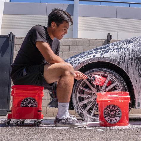 Chemical Guys Heavy Duty Detailing Bucket Red, 16L – Planet Car Care