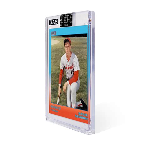 CULTURE – GAS TRADING CARDS