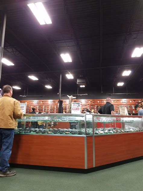 MIDWEST GUN EXCHANGE INC - Mishawaka IN - Hours, Directions, Reviews ...