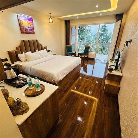 JASMINE MOUNTAIN VIEW RETREAT - MALL ROAD DALHOUSIE (Himachal Pradesh ...