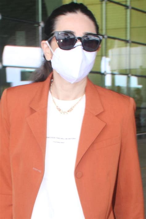 Karisma Kapoor's latest airport look featured an earthy blazer that you ...