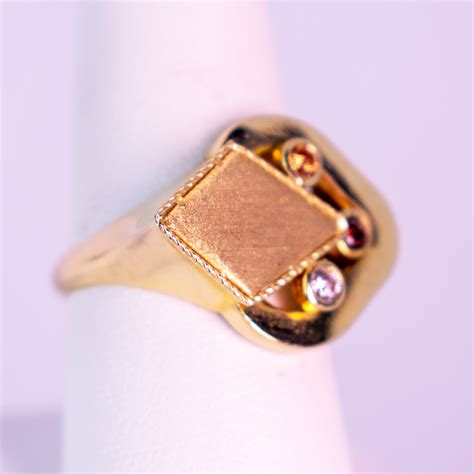Shine in style with our collection of 10K gold rings - Mar y Sol Jewelry