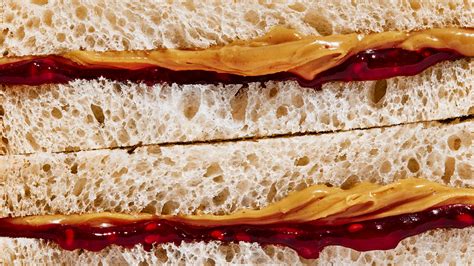 Peanut Butter And Jelly Sandwich In Spanish at Russell Torres blog