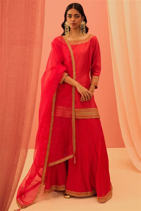 Regal reflection plazzo set – Sukriti and Aakriti