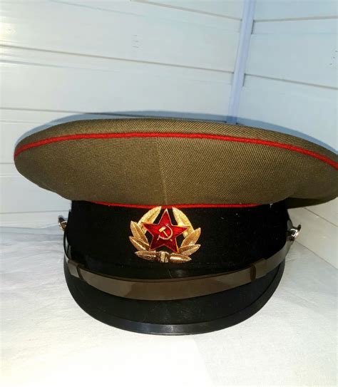 Офицерская фуражка